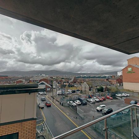 2Br Mountain View City Centre Belfast Exterior foto