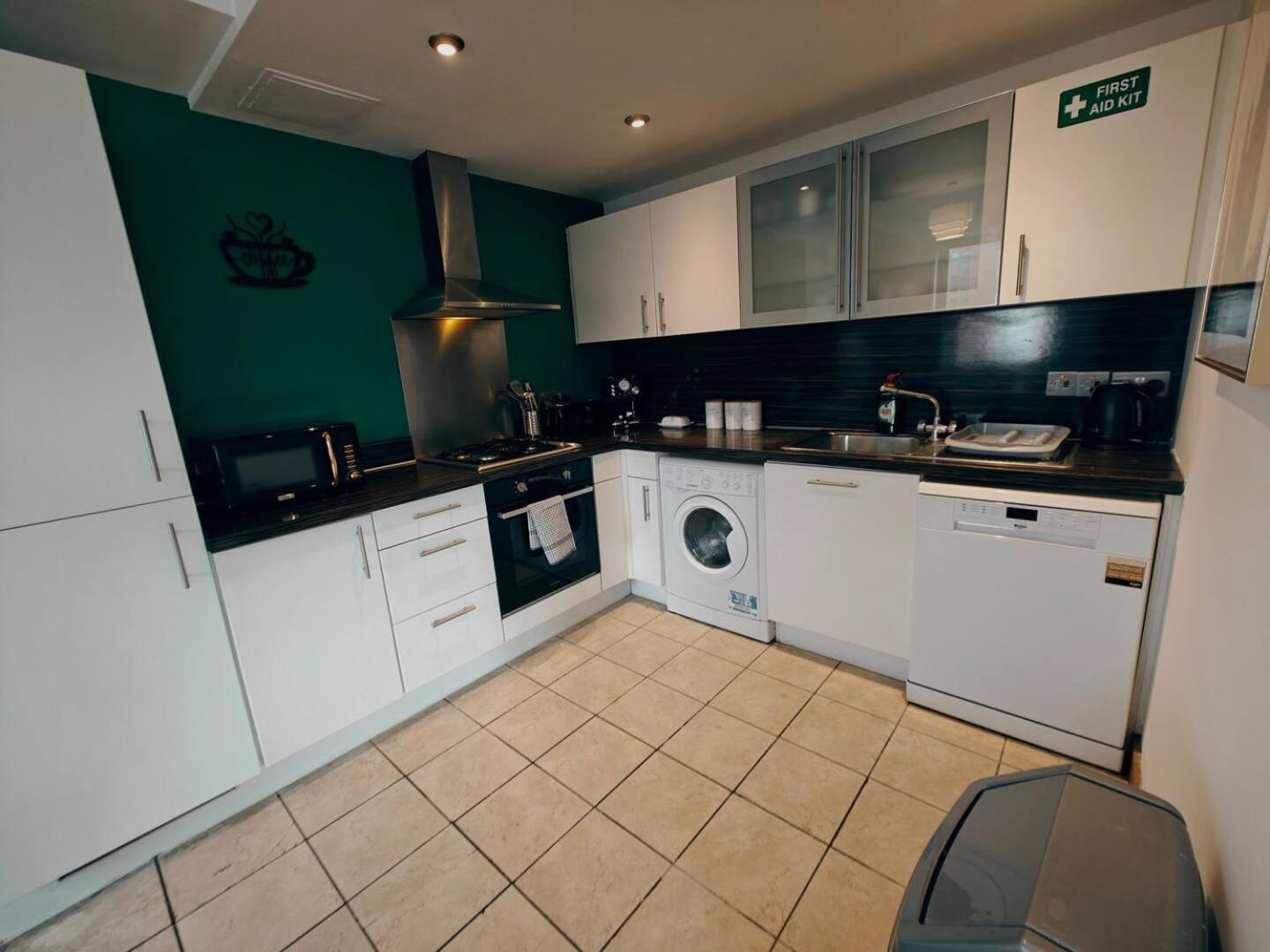 2Br Mountain View City Centre Belfast Exterior foto